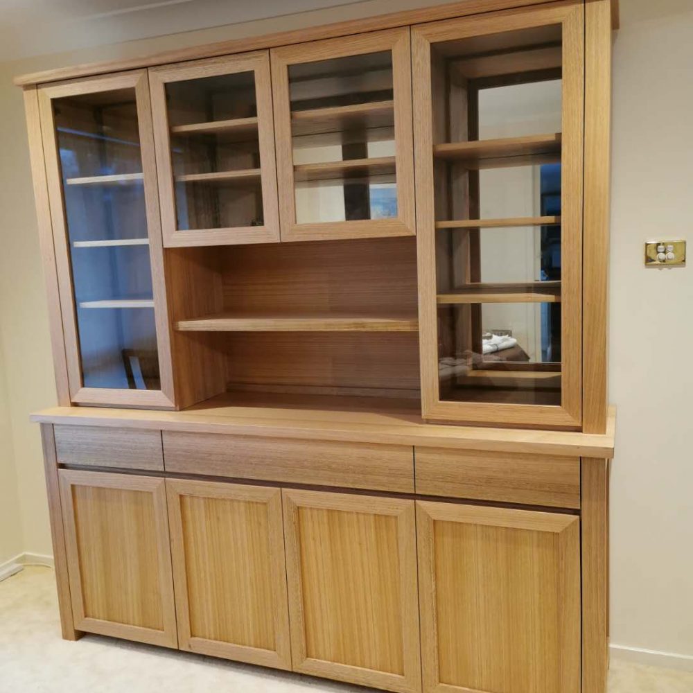 oak buffet hutch