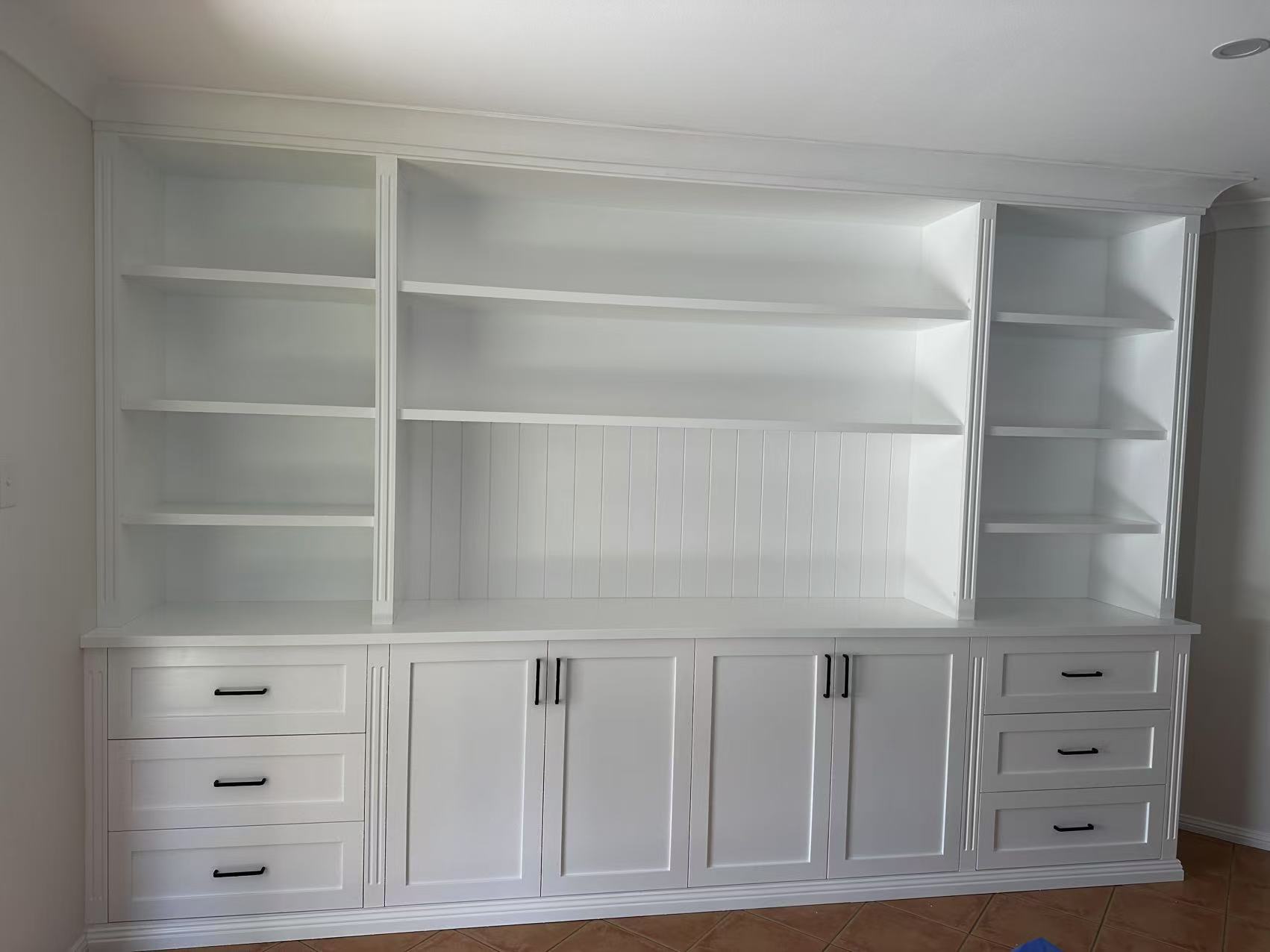 Salisbury Hampton Style Display Wall Unit