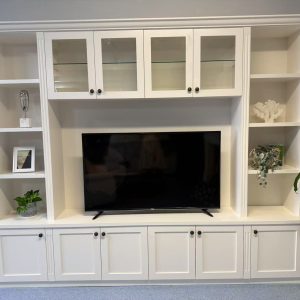 Woodgrove 2.0 Hampton Style Entertainement Wall Unit