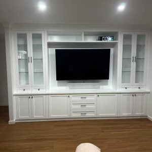 Kellyman 2.0 Hampton Style Entertainment Wall Unit